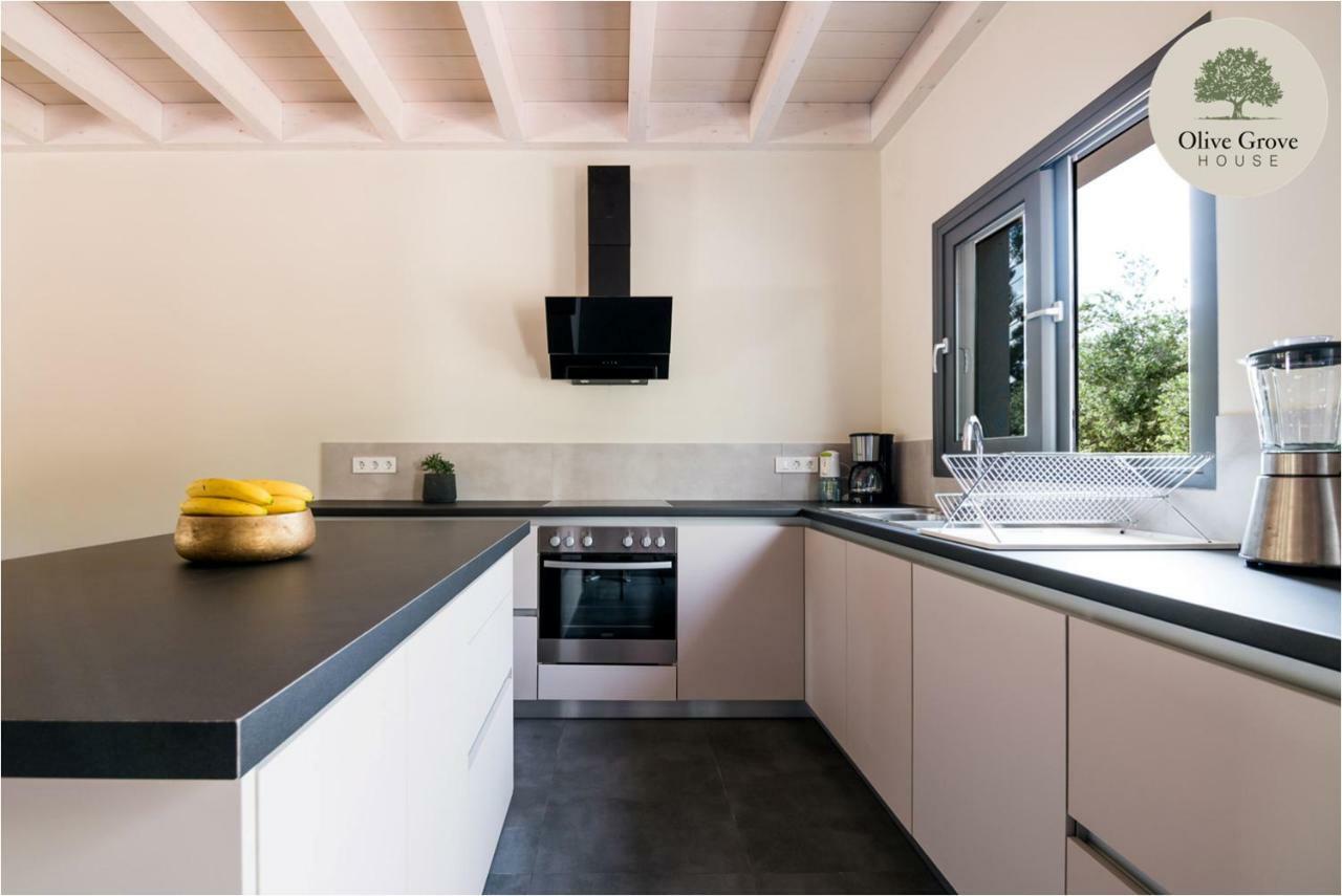 Вилла Olive Grove House Аргостолион Экстерьер фото