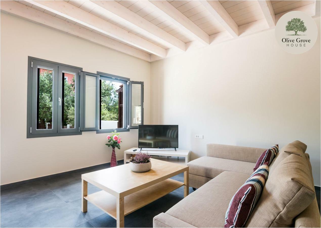 Вилла Olive Grove House Аргостолион Экстерьер фото